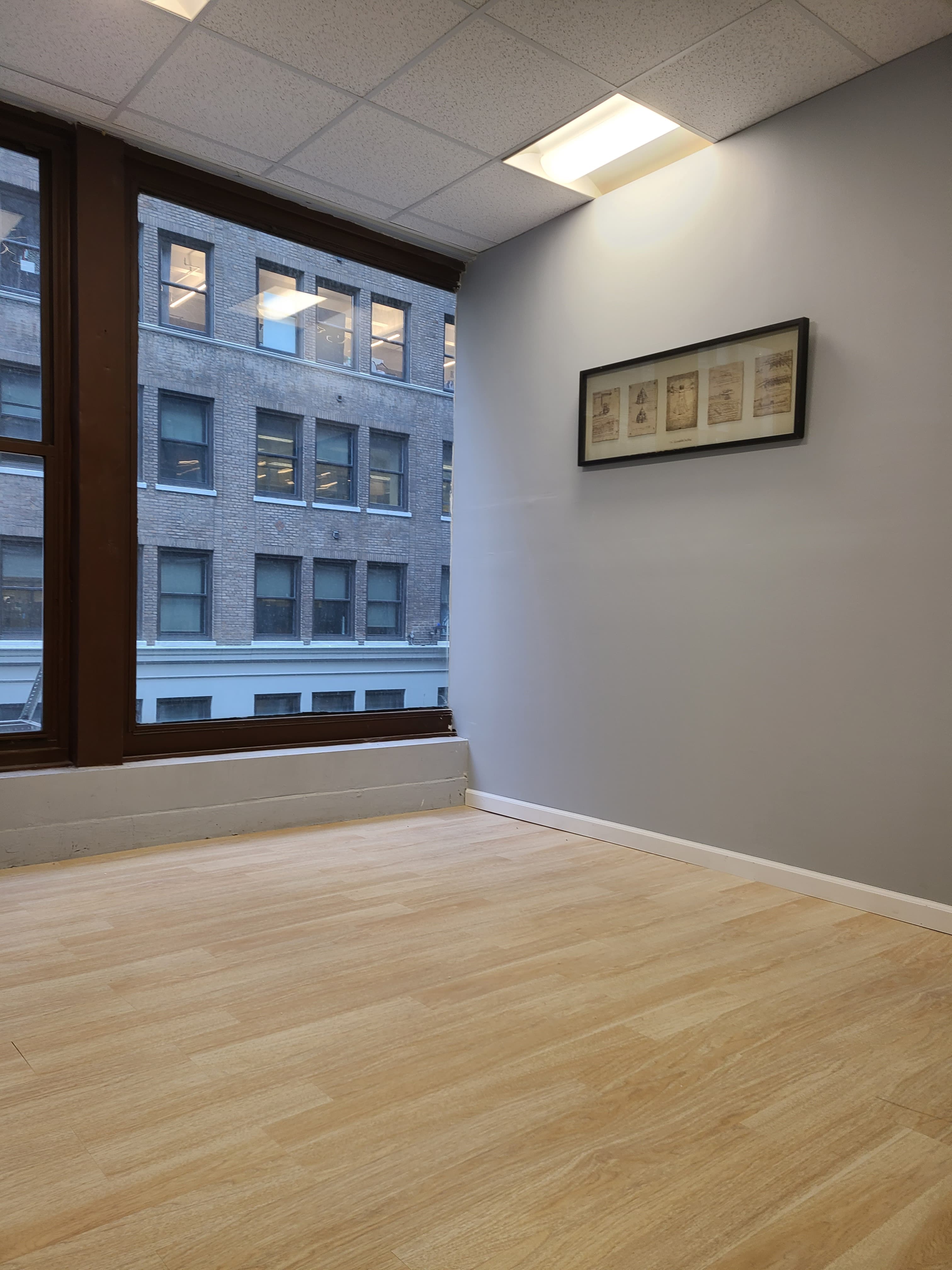 Excellent Commercial Property available - thumbnail 2